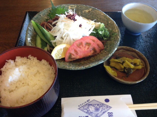 クジラのタタキ定食　キラメッセ