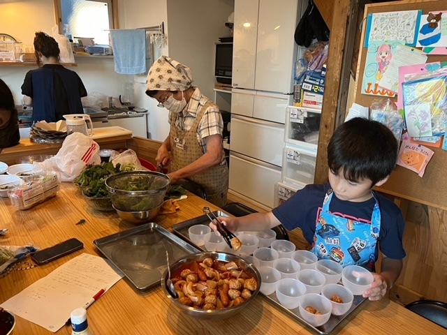 子安の丘みんなの家　家族食堂